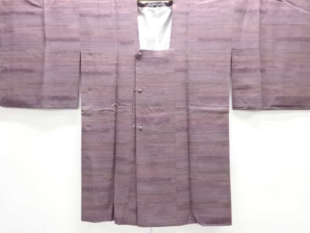 横段に菱模様織り出しロング道行コート